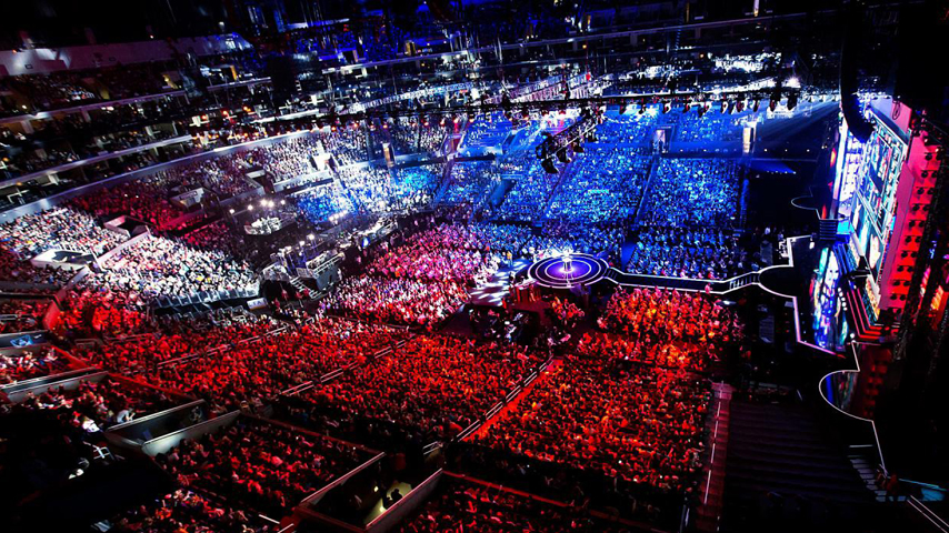 Faker、Uzi、Clearlove、Rookie、Doublelift：英雄联盟十大传奇选手的巅峰荣耀-leyu.乐鱼电竞